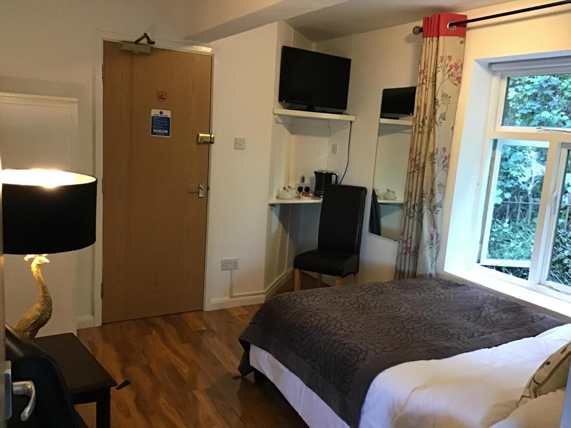 Sids Restaurant And Bar With Rooms Cardiff Exterior foto